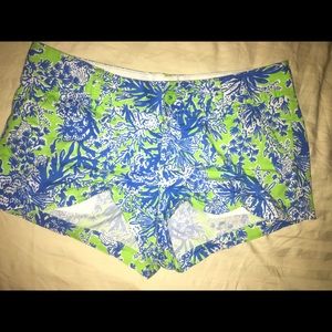Size 4 Lilly Pulitzer Callahan shorts